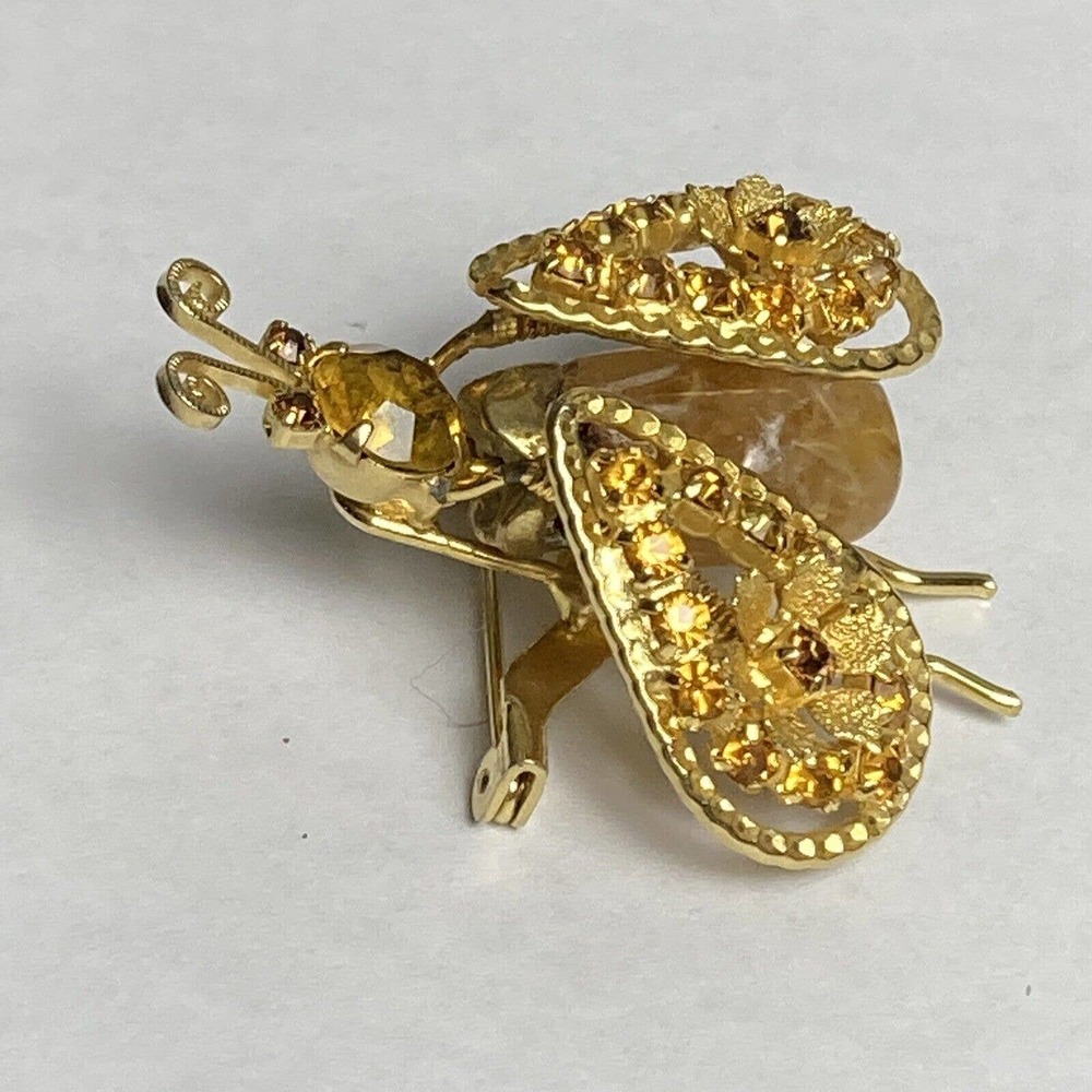 Rhinestoneโ Fly / Bumble Bee Trembler Brooch/Pin Filagree Gold Tone Vintage